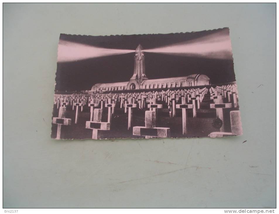CIMETIERE NATIONAL LA NUIT..DOUAMONT. - War Cemeteries