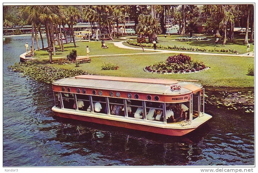 Glas Bottom Boat.  Silver Springs Florida - Silver Springs