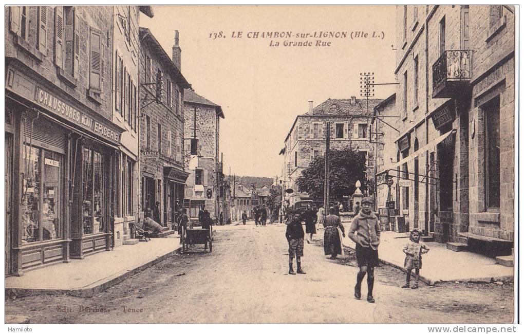 LE CHAMBON-sur-LIGNON " La Grande Rue " - Le Chambon-sur-Lignon