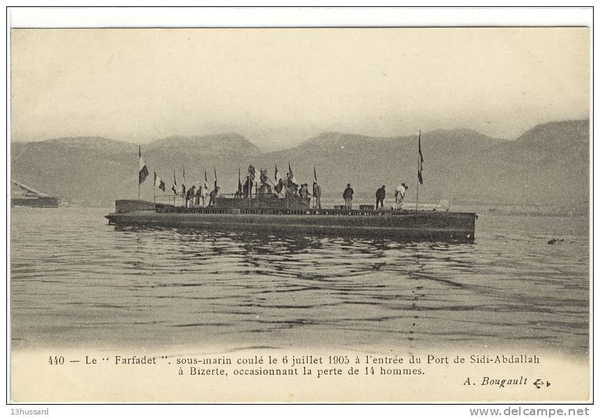 Carte Postale Ancienne Marine Militaire - Le Farfadet, Sous Marin Coulé Au Port De Sidi Abdallah à Bizerte - Onderzeeboten