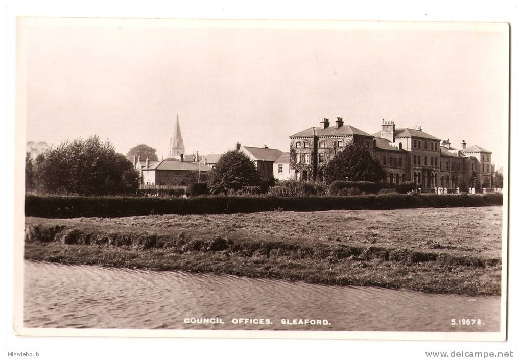 COUNCIL OFFICES SLEAFORD - Autres & Non Classés