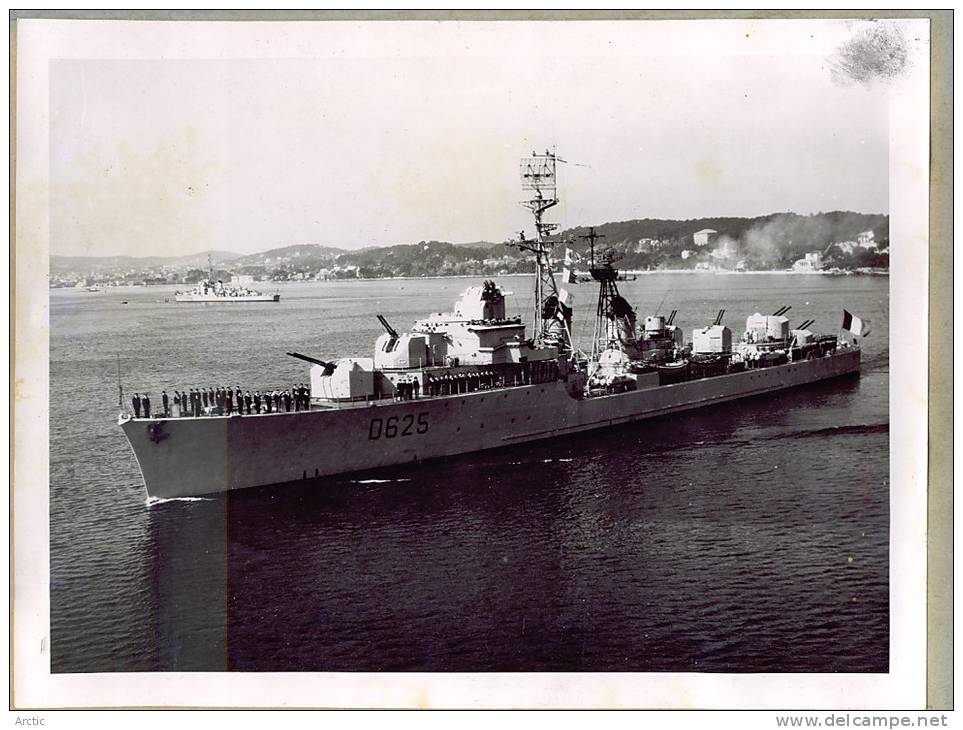 Escorteur D'Escadre DUPETIT THOUARS  Escorteur D'Escadre  Photo Argentique 18 X 24 Cm - Bateaux