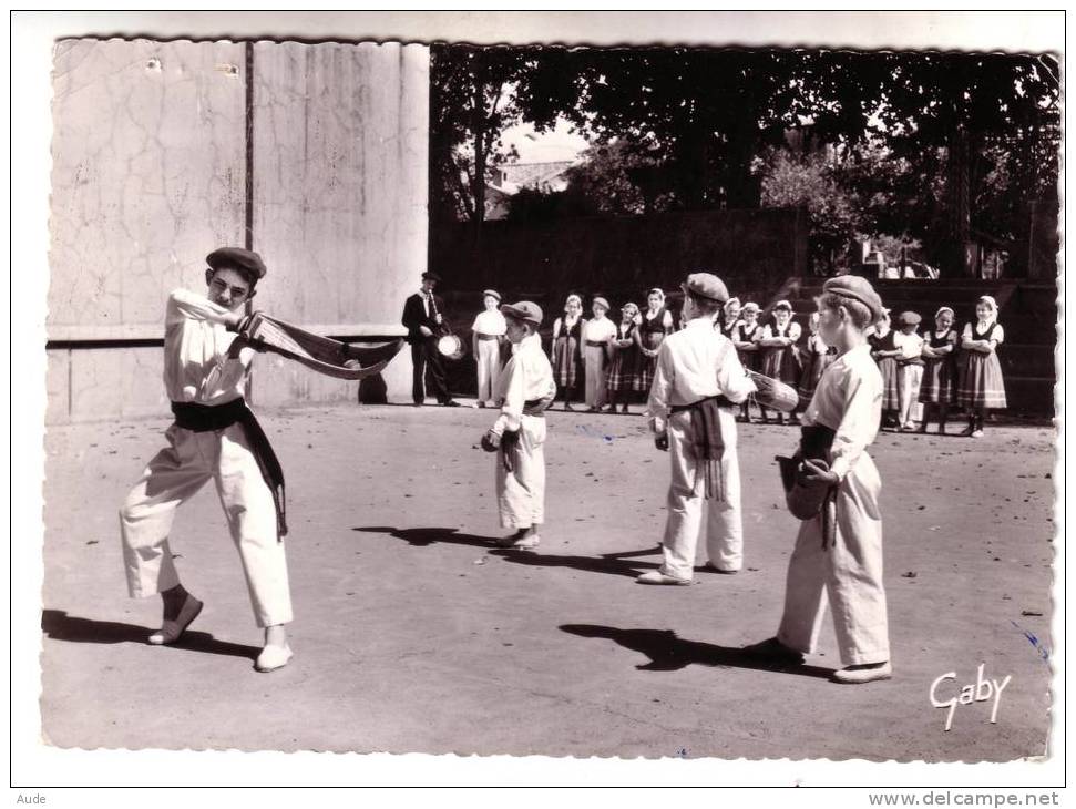 PARTIE DE PELOTE BASQUE A LA CHISTERA -  (pays De Mixe) Groupe Jarraiki - Saint Palais - CPSM-  Voyagé En 63 - Other & Unclassified