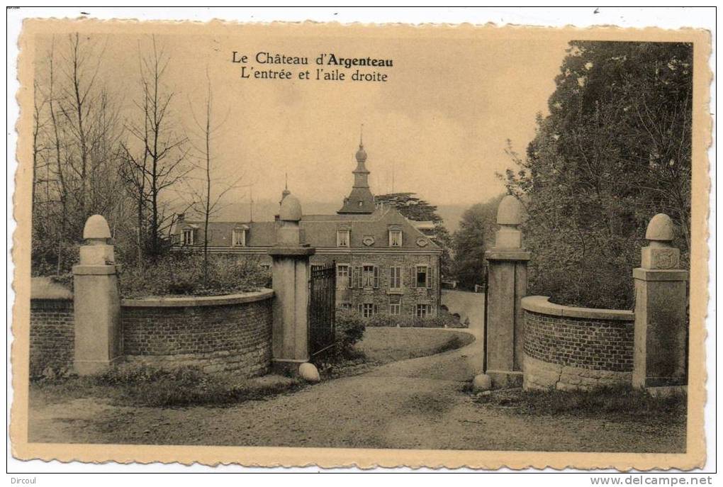 19055  -  Argenteau  Le  Château -  Entrée  Et  Aile  Droite - Autres & Non Classés