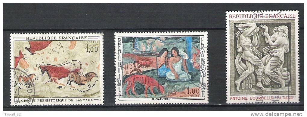 Lot timbres oblitérés 36 tableaux n° 1320 - 1321 - 1364 - 1376 - 1377 - 1399 - 1413 - 1419 - 1424 - 1425 - 1426 - 1427 -