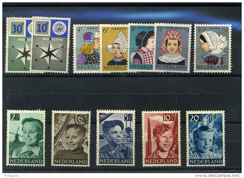 Pour L’Enfance,  Entre Yv.  559/563** 728/732**, Cote 2019:  52,00 € - Unused Stamps