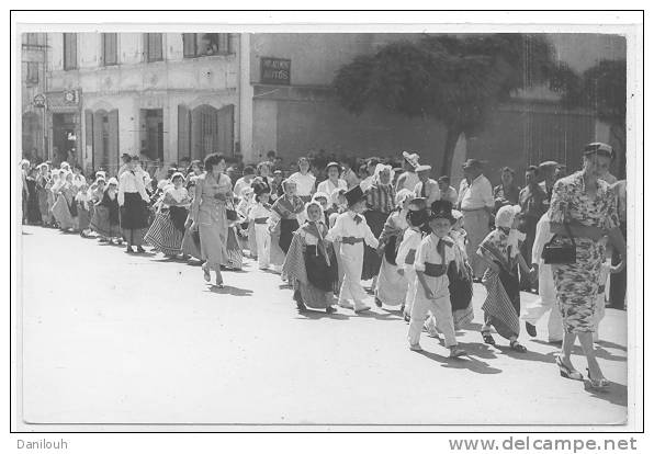 83 // LE BEAUSSET / CARTE PHOTO / Fête De Saint éloi, Défilé - Le Beausset