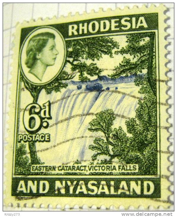 Rhodesia And Nyasaland 1959 Eastern Cataract Victoria Falls 6d - Used - Rhodésie & Nyasaland (1954-1963)