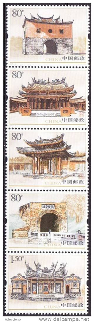 China 2005 Yvert 4240 / 44, Taiwan, Historical Sites, MNH - Ongebruikt