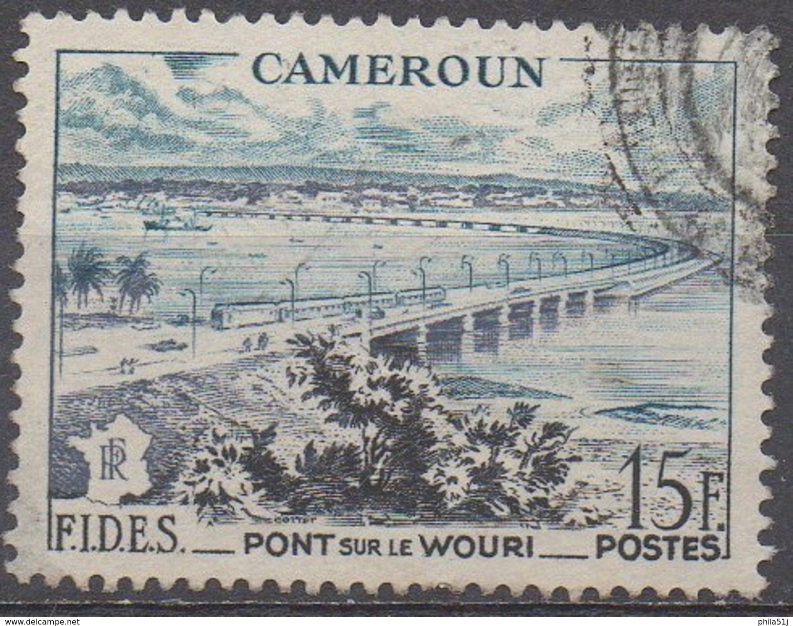 CAMEROUN  N°301__ OBL  VOIR SCAN - Used Stamps