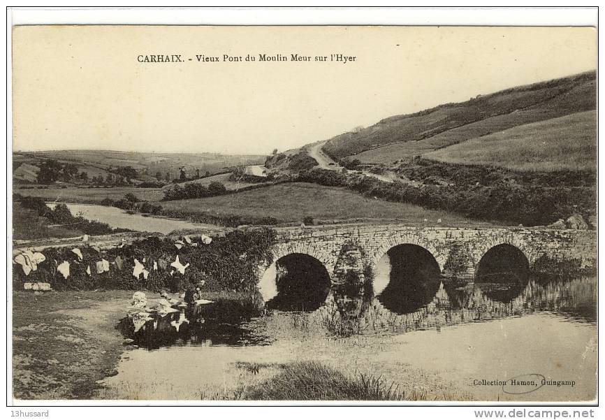 Carte Postale Ancienne Carhaix - Vieux Pont Du Moulin Sur L'Hyer - Métiers, Laveuses, Lavandières - Carhaix-Plouguer