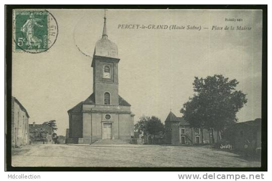 70 PERCEY LE GRAND /        Place De La Mairie           / - Andere & Zonder Classificatie