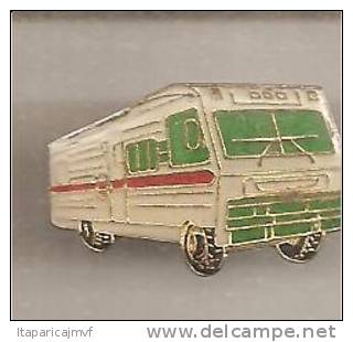 Pin´s : Camping  Car - Non Classés