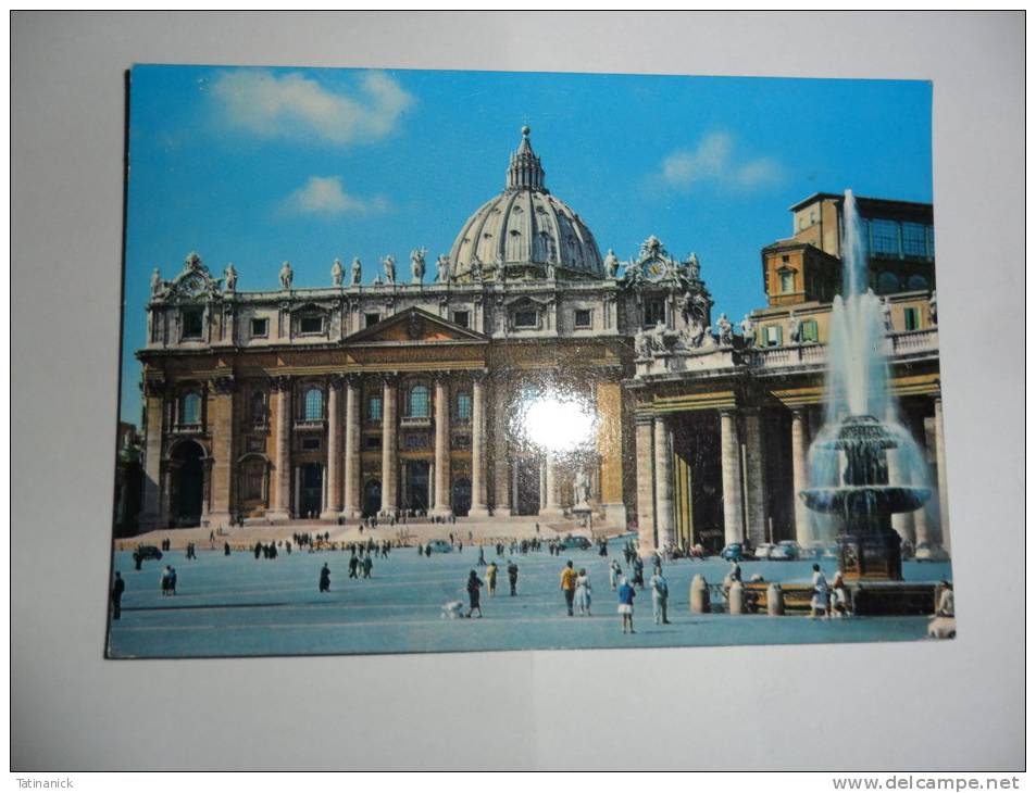 Rome; Place Saint Pierre - Places