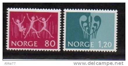 NORVEGE      Neuf **     Y. Et T.  N°  604 / 605       Cote:  2,50 Euros - Unused Stamps