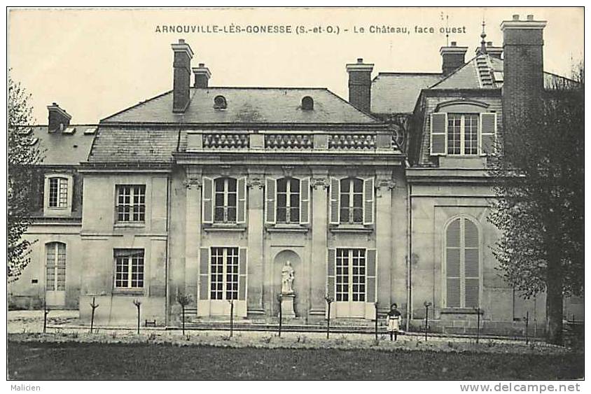 Val D Oise - Ref  27- Arnouville Les Gonesse - Le Chateau Facade Ouest  - Carte Bon Etat - - Arnouville Les Gonesses