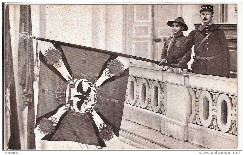 ILLUSTATEURS  LE PREMIER DRAPEAU DU BAT D'INFANTERIE BAVAROISE PRIS PAR LE 10 Eme CHASSEURS A PIED - 1900-1949