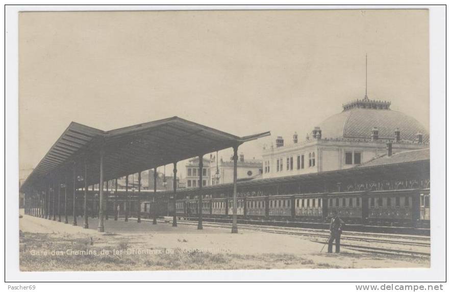 Gare Des Chemins De Fer Orientaux De Constantinople (Intérieure Avec Wagons De Voyageurs) TURQUIE  /  614 - Stazioni Con Treni