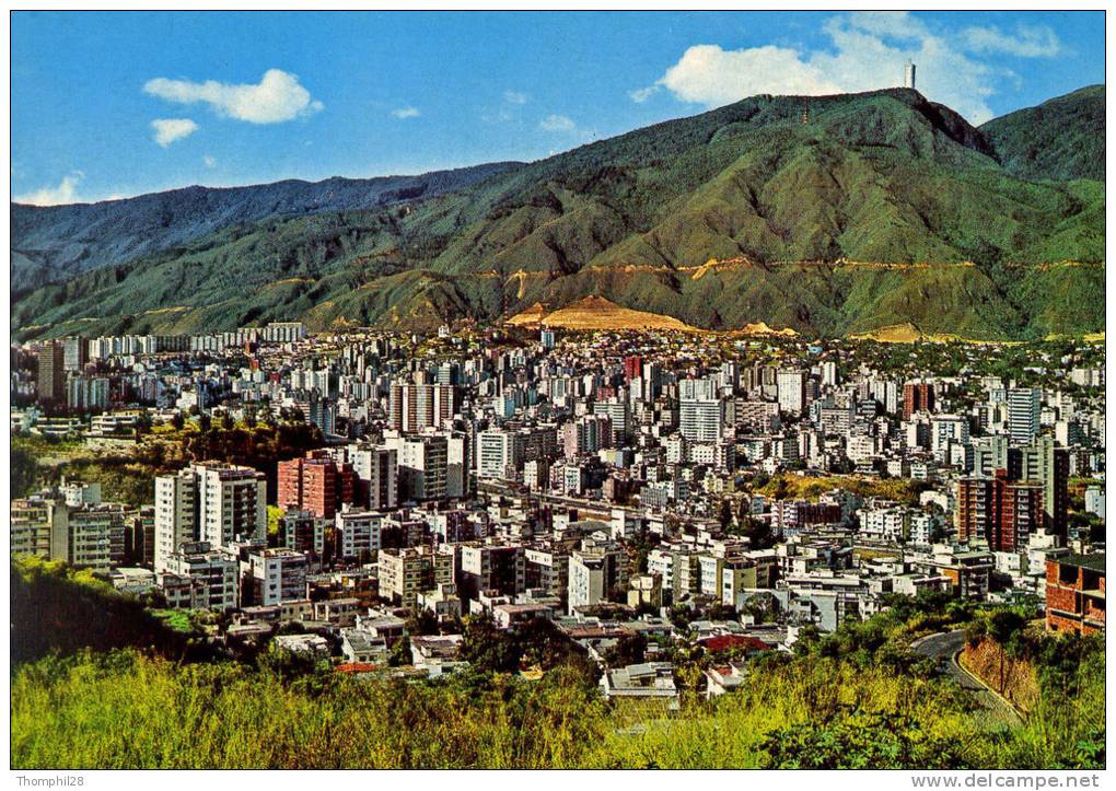 CARACAS - Vista Panoramica De Caracas Con Hotel Humboldt, Cerro Avila / Panoramic View - TBE, Carte Neuve, 2 Scans - Venezuela