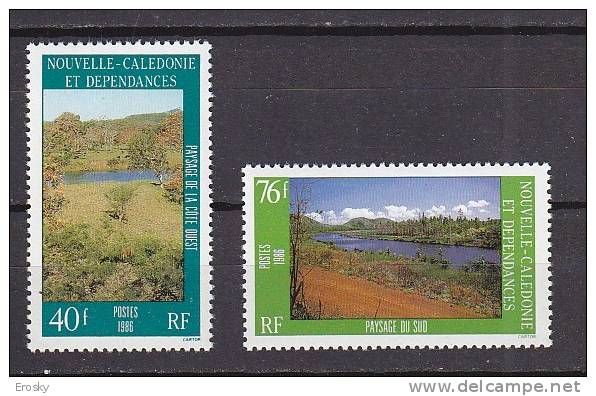 M4652 - COLONIES FRANCAISES NOUVELLE CALEDONIE Yv N°525/26 ** Paysages Régionaux - Nuovi