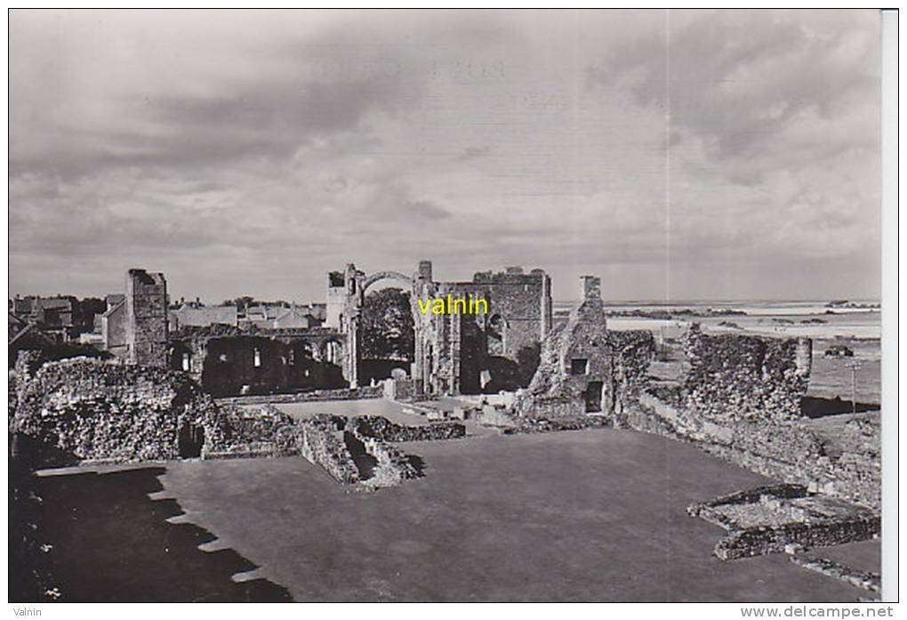 Holy Island Lindisfarne Priory - Autres & Non Classés