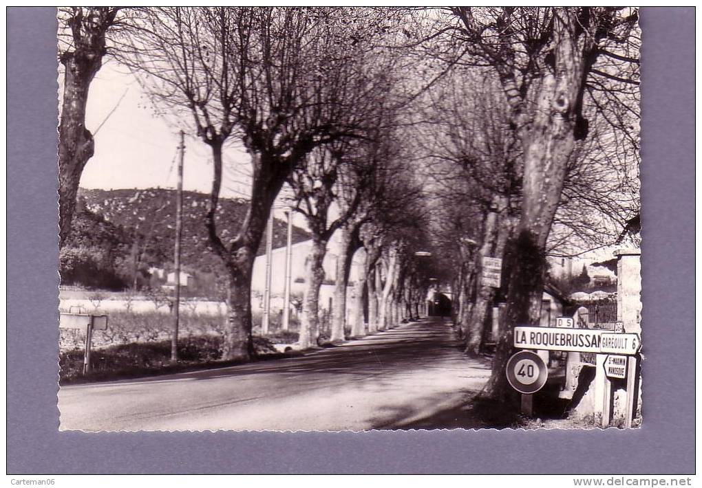 83 - La Roquebrussanne - Entrée Du Village - Editeur: Caujolle - La Roquebrussanne