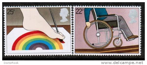 GREAT BRITAIN   Scott #  937-40*  VF MINT LH - Ongebruikt