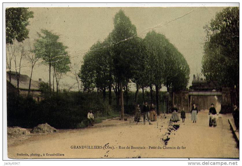 GRANDVILLIERS - (oise - Rue De Beauvais - Pont Du Chemin De Fer - Grandvilliers