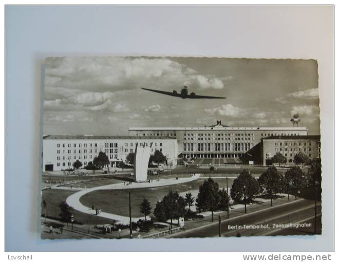 Berlin-Tempelhof. - Zentralflughafen.(13 - 5 - 1955) - Tempelhof