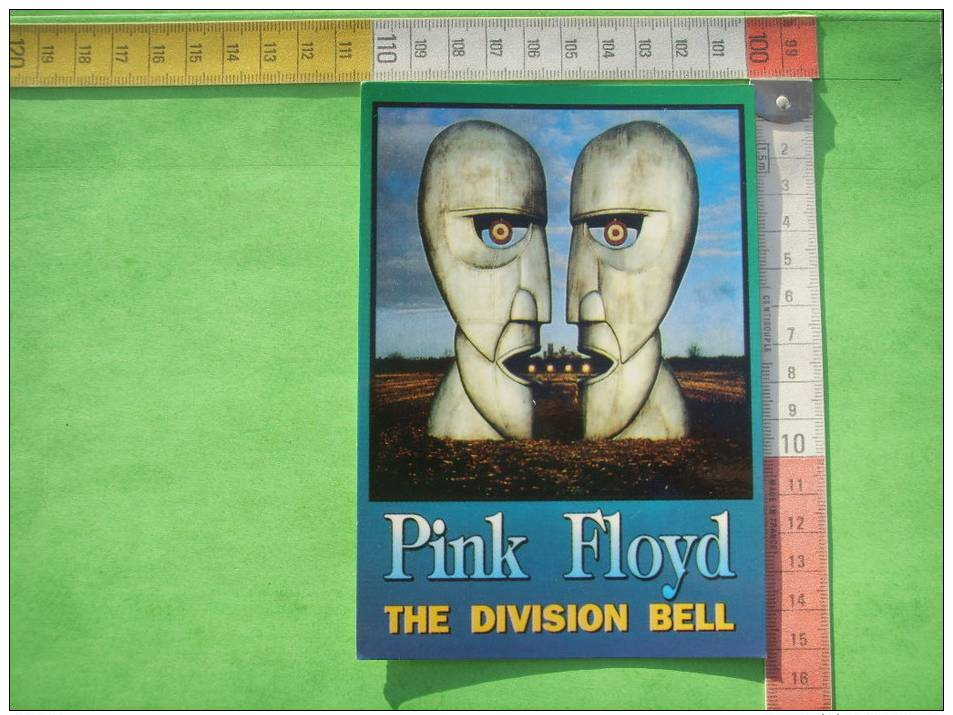 35)  Pink Floyd  :1599 - Musique Et Musiciens