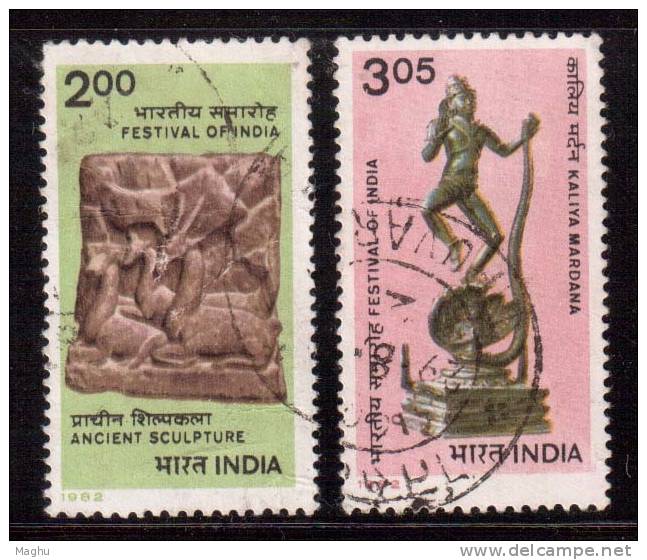 India Used 1982, Set Of 2, Festival Of India, Ancient Sculptures, - Gebruikt