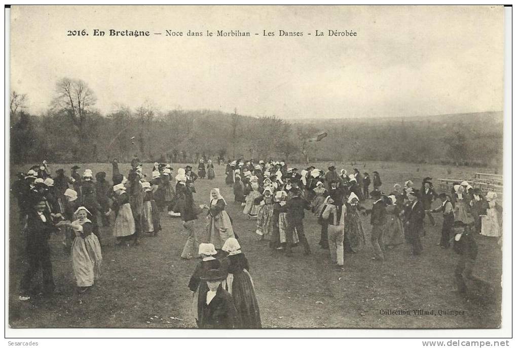 EN BRETAGNE - NOCE DANS LE MORBIHAN - LES DANSES - LA DÉROBÉE - Vannes