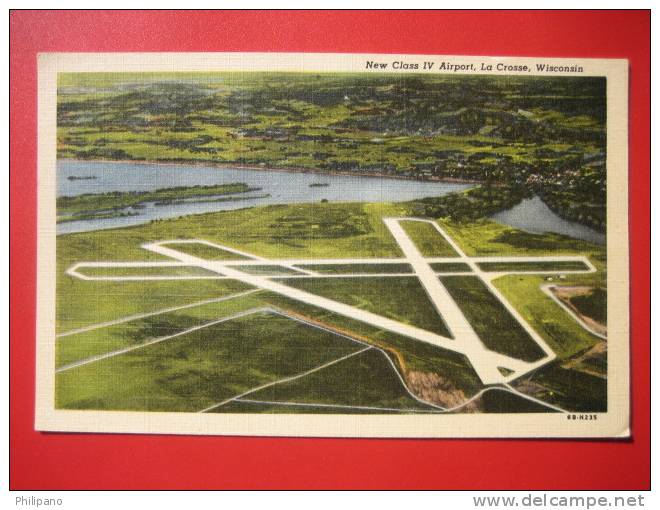 La Crosse Wi --New Class IV Airport  Linen  --  Ref 313 - Other & Unclassified