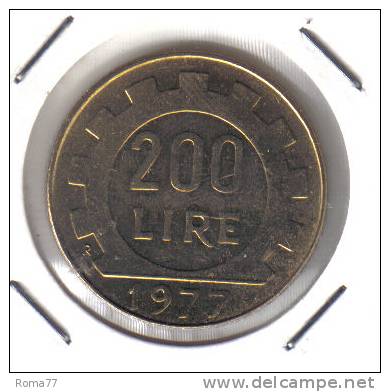 13 - REPUBBLICA , 200 Lire Del 1977 - 200 Liras