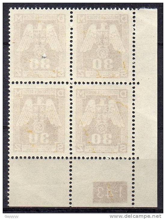 Böhmen Und Märhen - Dienstmarken - 1943 - Michel N° 13 **  Bloc De 4 Coin Avec Numéro - Unused Stamps