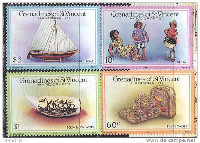 1124 Ships Boats 1986 St Vincent Gren 4v Set MNH ** - Ships