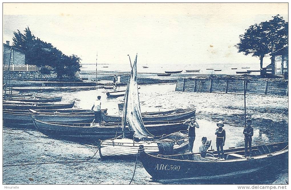 GIRONDE-TAUSSAT LES BAINS Les Barques Au Repos Dans Le Port-MB - Autres & Non Classés