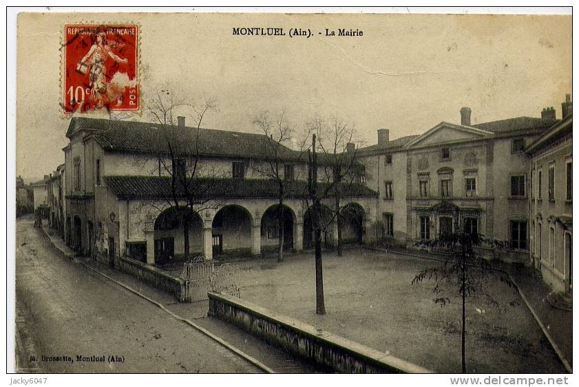 01 - MONTLUEL - La Mairie - Montluel