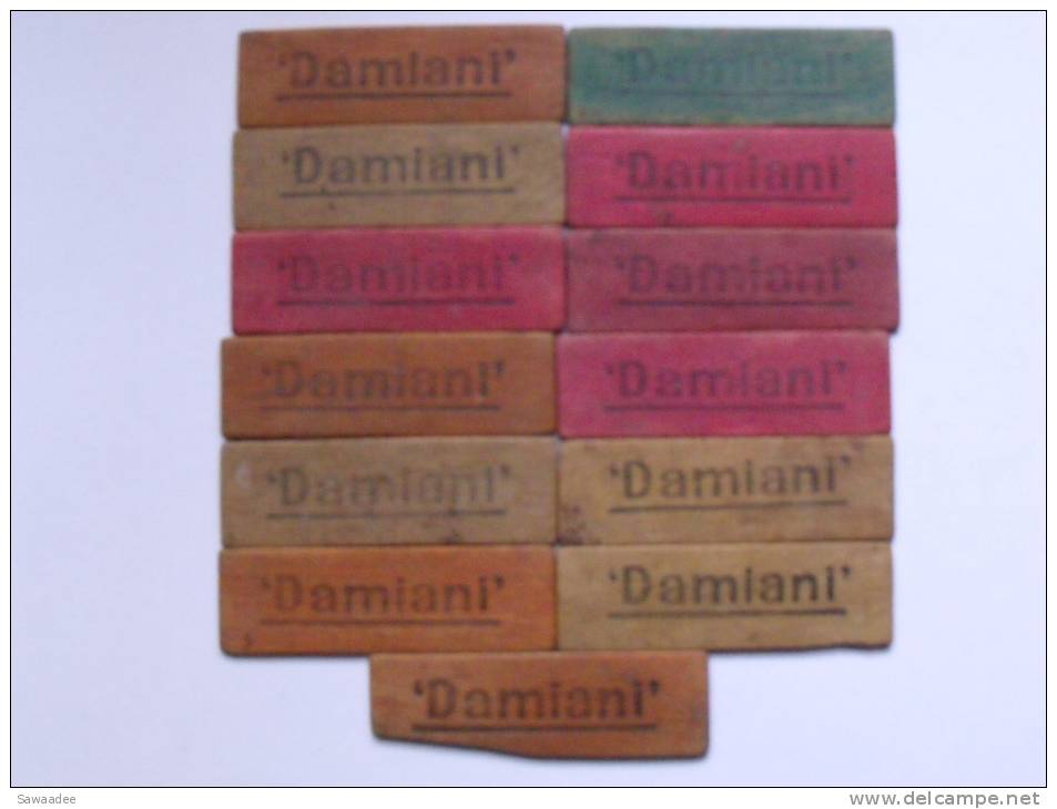 JETONS DE JEU DE CARTE - "DAMIANI" Sur Chaque Côté - BOIS - DIFFERENTES COULEURS - Autres & Non Classés