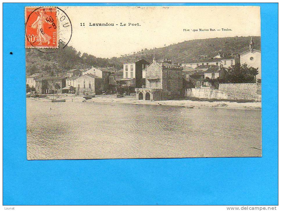 83  LAVANDOU - Le Port - Le Lavandou