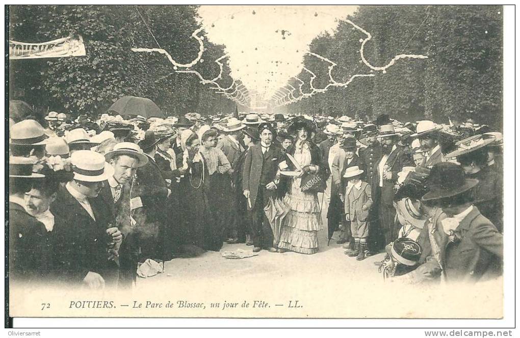 Poitiers Un Jour De Fete Le Parc Blossac - Poitiers