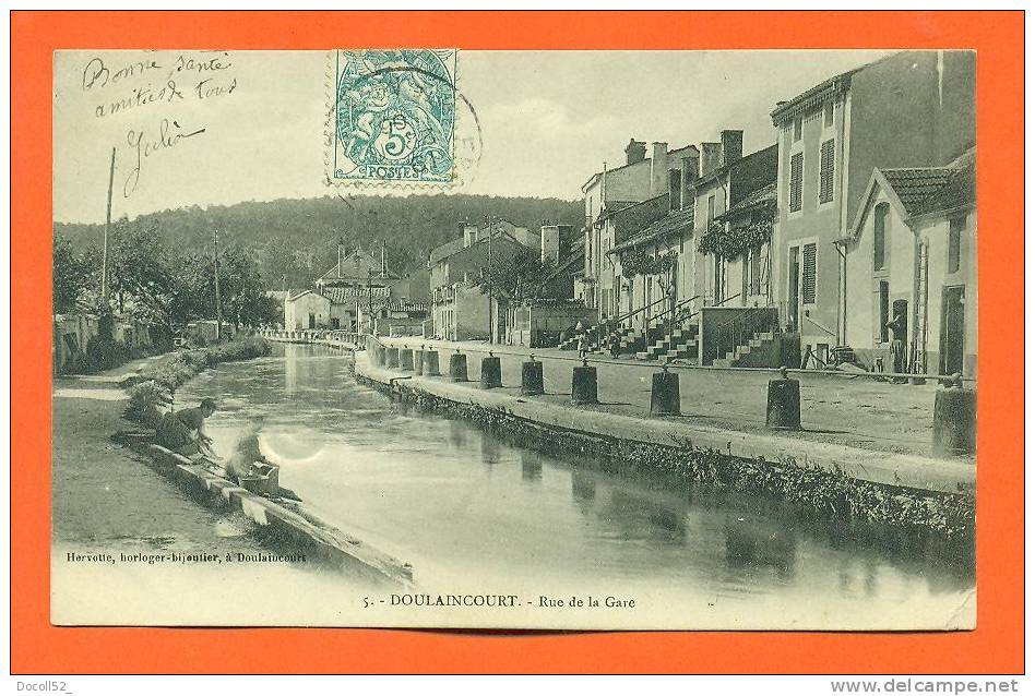 Dpt   52   Doulaincourt   "  Rue De La Gare   " Carte Precurseur - Doulaincourt