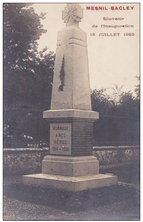 MESNIL BACLEY ( PRES LIVAROT ) SOUVENIR DE L' INAUGURATION 15 JUILLET 1923  (CARTE PHOTO )     2 SCAN - Autres & Non Classés