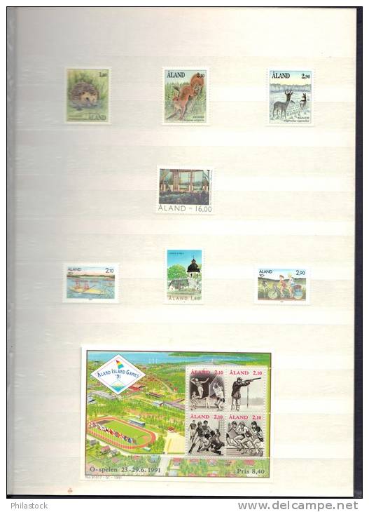 FINLANDE/ALAND années 1990 ** dans un classeur officiel des Postes pour la promotion du timbre