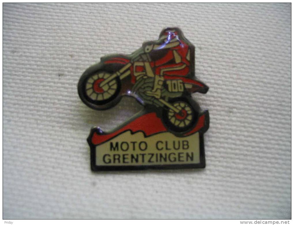 Pin´s Moto Club De GRENTZINGEN - Motos