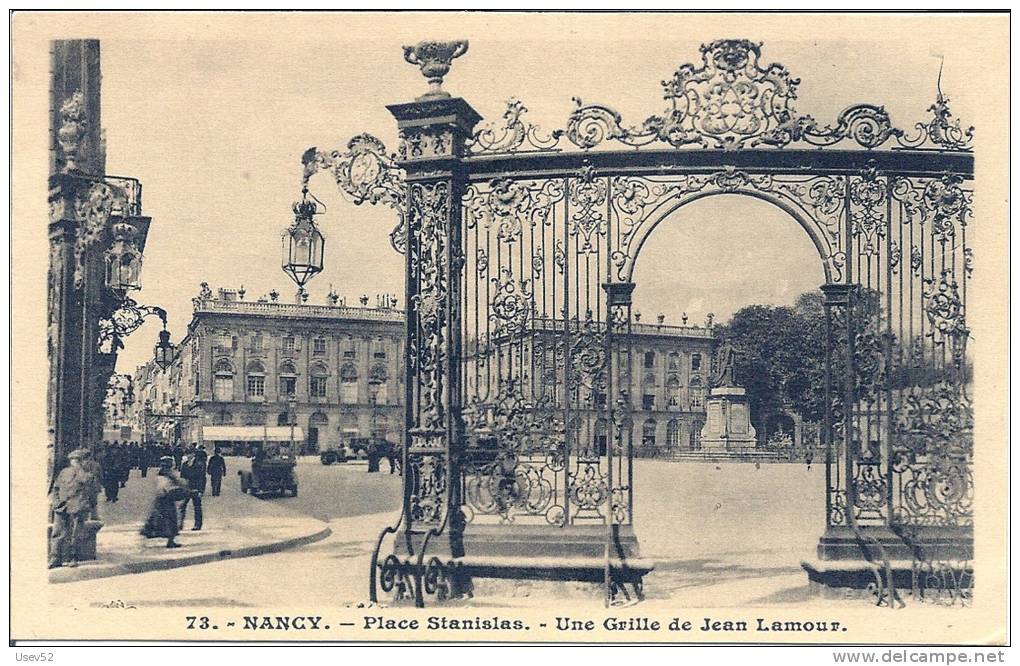 CPA Nancy - Etude Généalogique Maurice Coutot 2,rue De Lorraine - Recto Place Stanislas Une Grille De Jean Lamour - Nancy