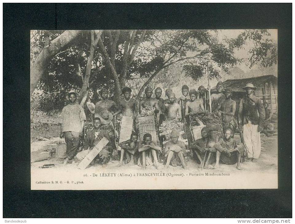 Gabon Congo - De LEKETY (Alima) à Franceville ( Ogooué) -  Porteurs Mindoumbous (Collection SH0 Phot. G.P. 16) - Gabun