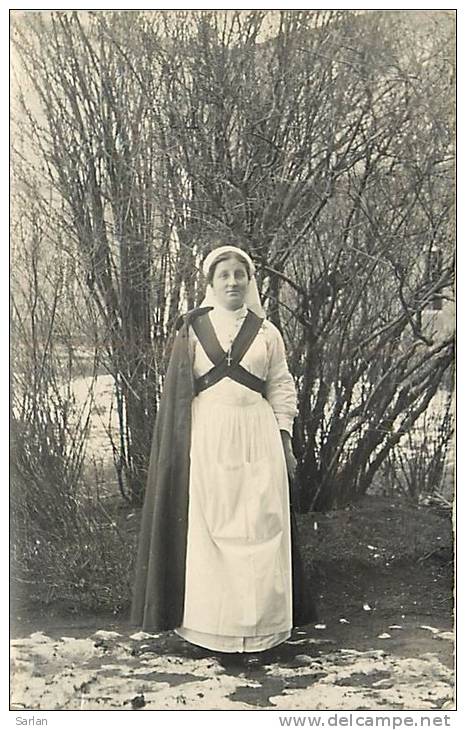 Croix Rouge , Infirmiere , Carte Photo , *  138 31 - Red Cross