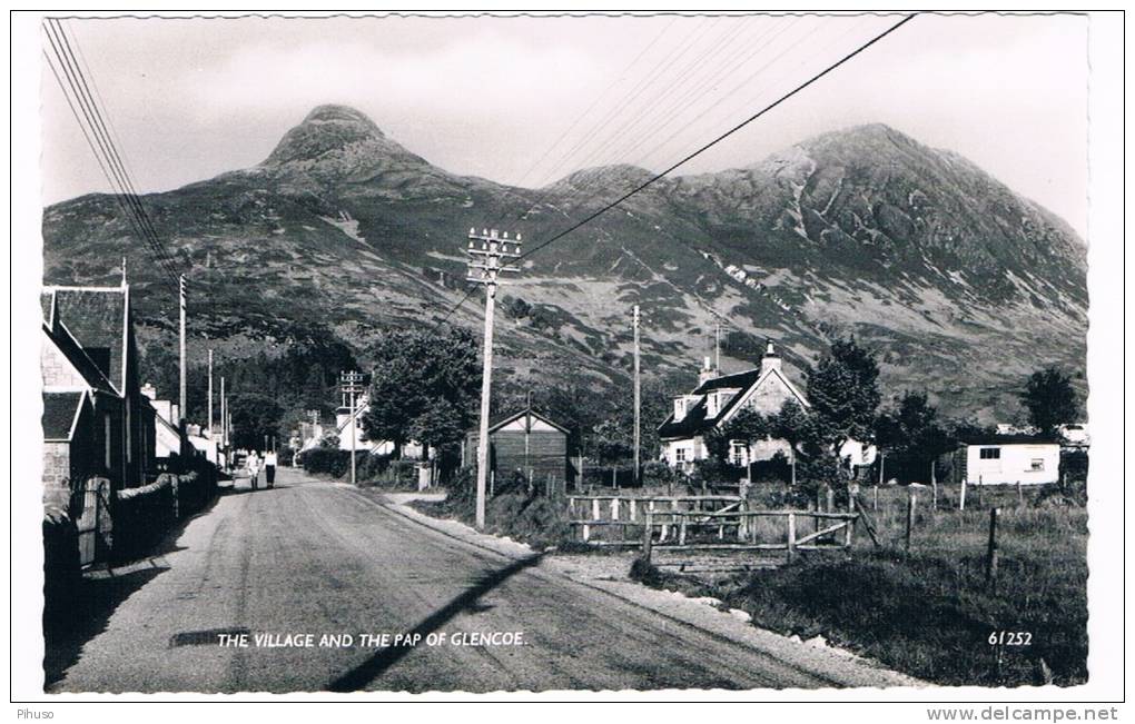 UK1251 :  GLENCOE : The Village And The Pap - Inverness-shire