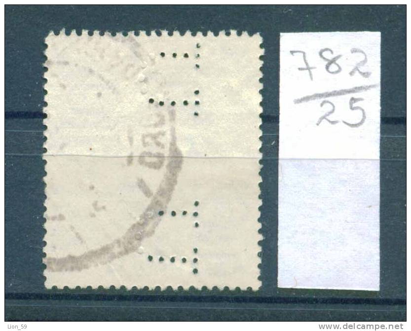 25K782 // - U U - Perfin Perfores Perforiert Perforati Perforadas Romania Rumanien Roumanie Roemenie - Perfin